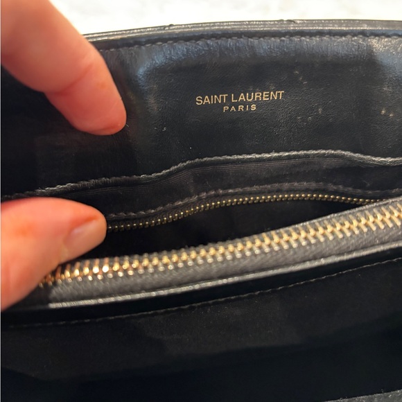 Yves Saint Laurent Black Quilted Leather Bag Medium Lou Lou - Picture 8 of 16